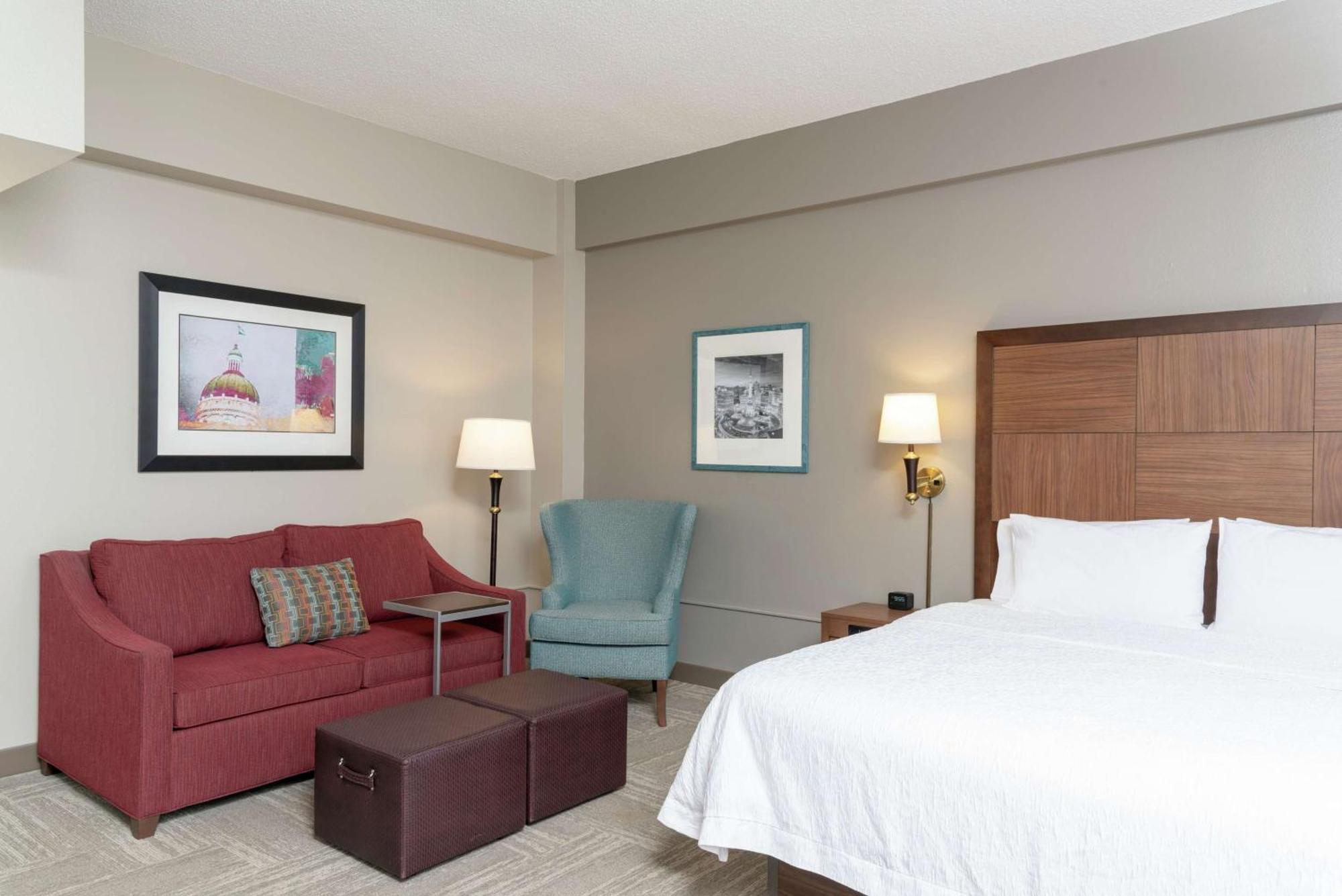 Hampton Inn Indianapolis Downtown Across From Circle Centre Экстерьер фото